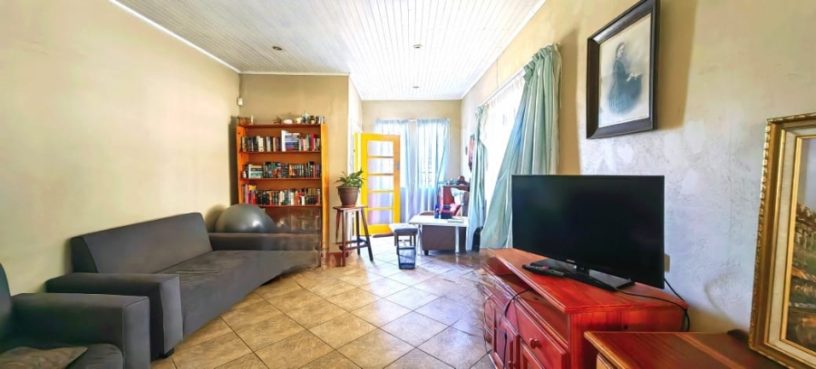 4 Bedroom Property for Sale in Miederpark North West